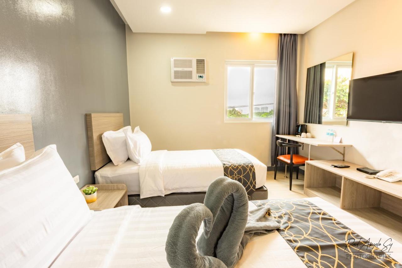 Hotel One Cebu Exterior photo