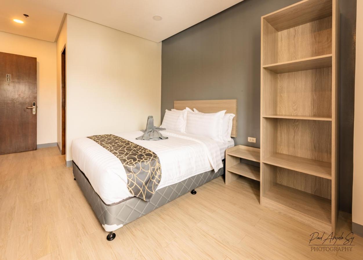 Hotel One Cebu Exterior photo