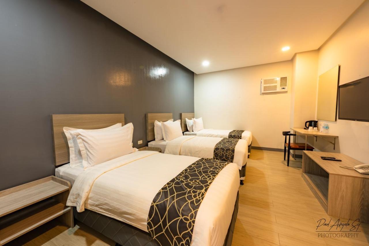 Hotel One Cebu Exterior photo