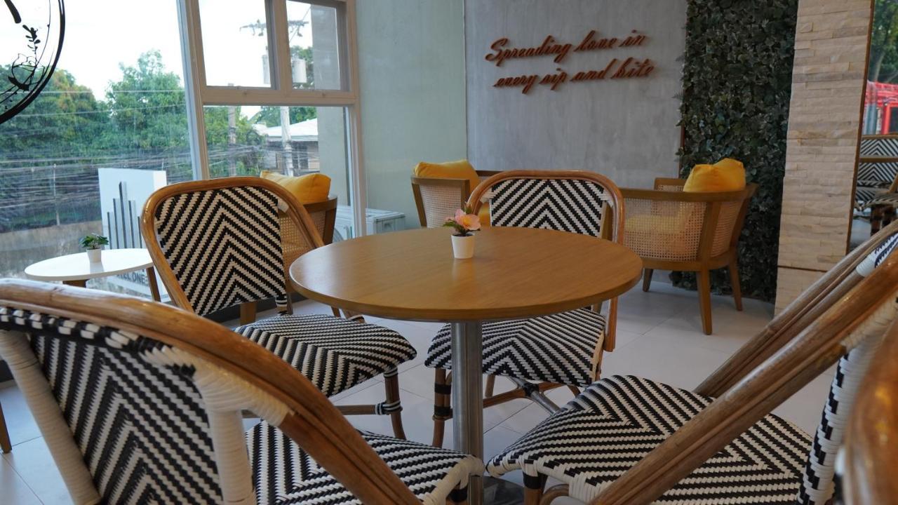 Hotel One Cebu Exterior photo